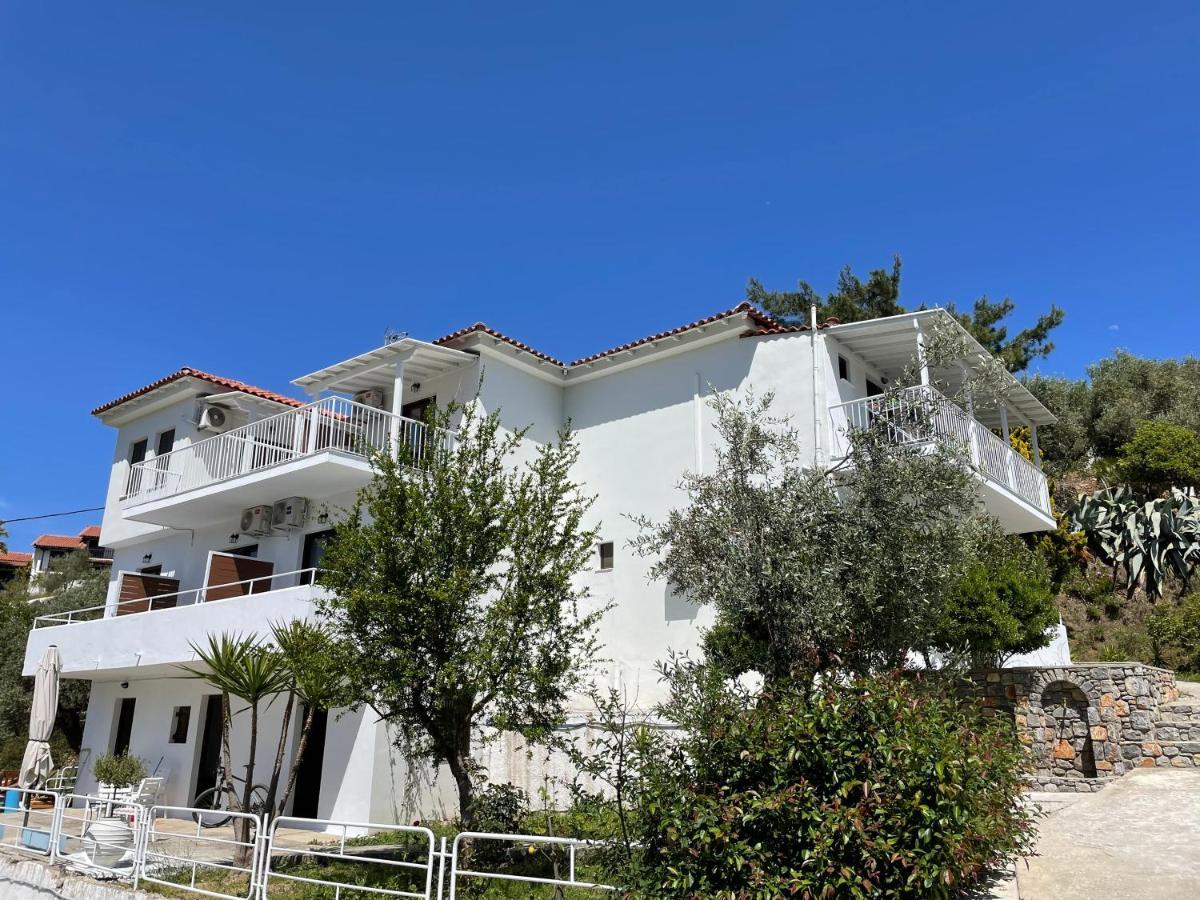 Aparthotel Golden Evelyn Agia Paraskevi  Exteriér fotografie