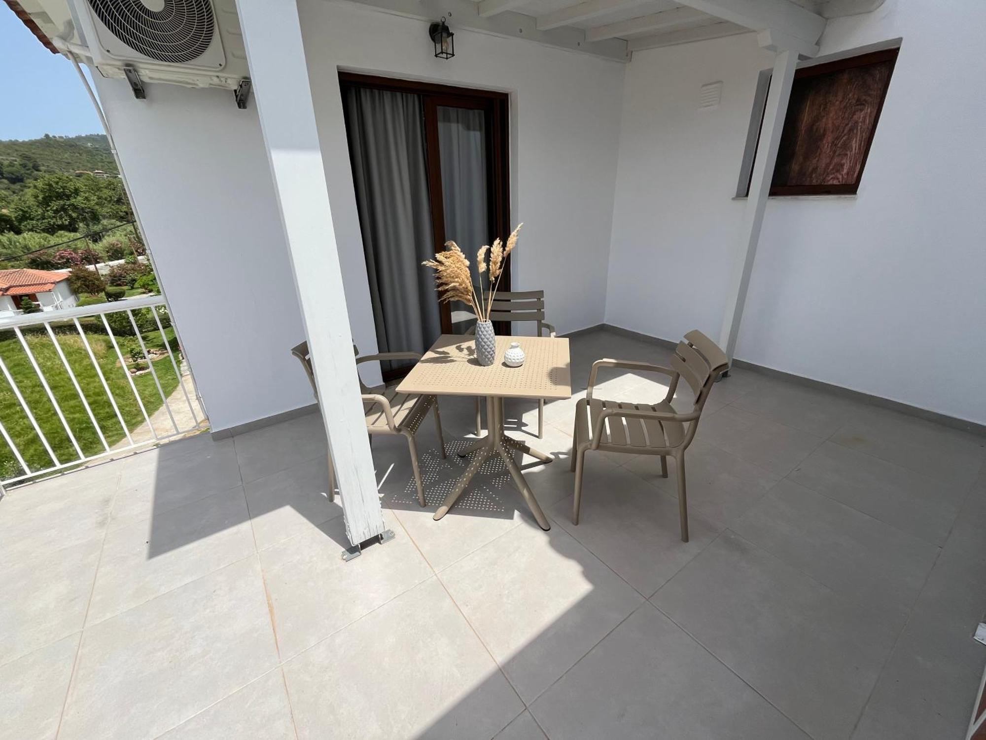 Aparthotel Golden Evelyn Agia Paraskevi  Exteriér fotografie