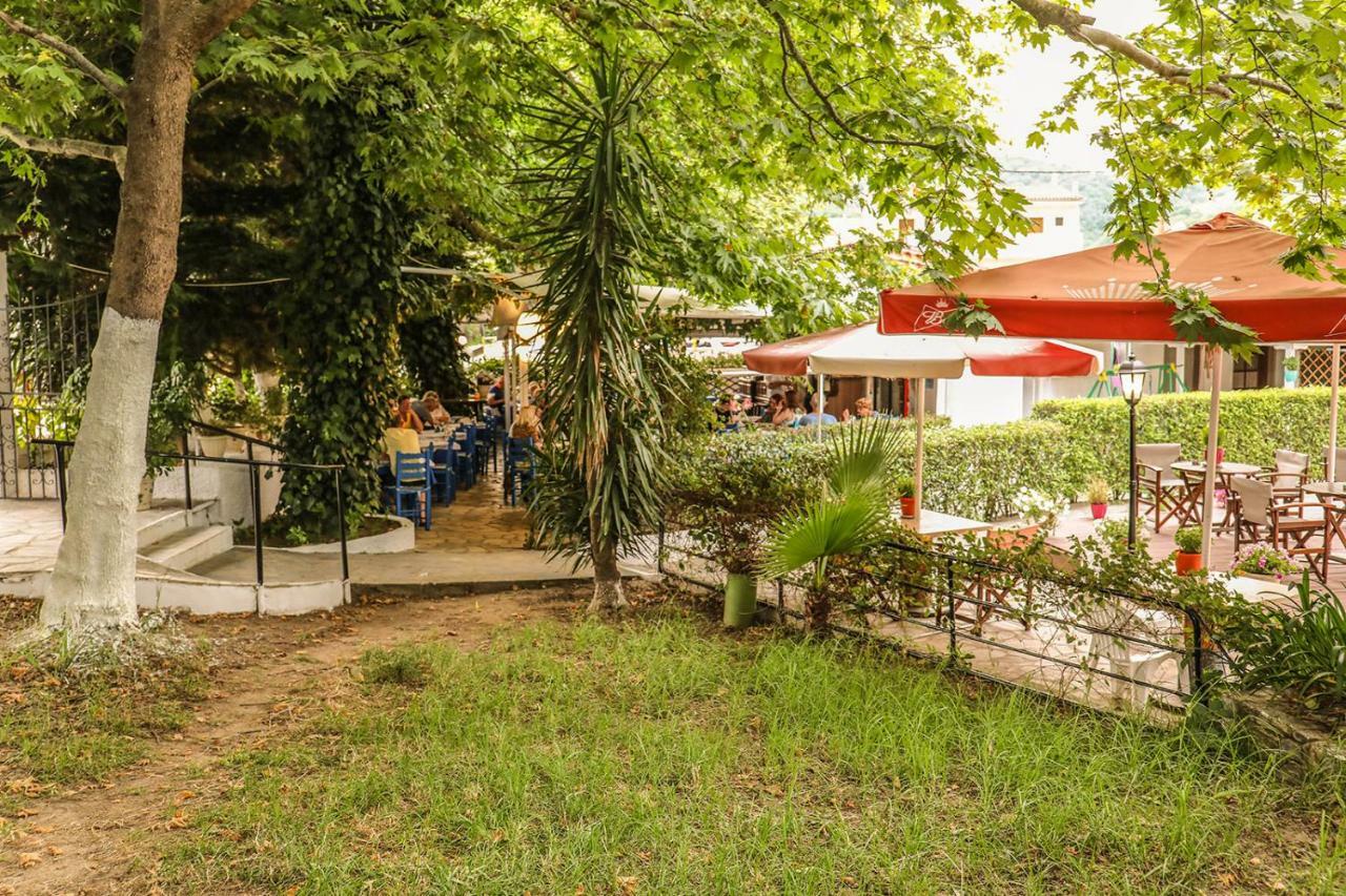 Aparthotel Golden Evelyn Agia Paraskevi  Exteriér fotografie